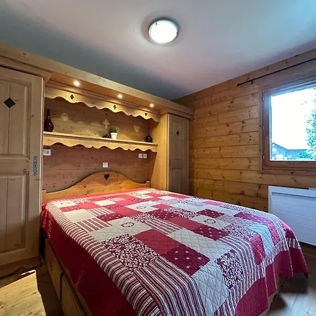 Apartment De Standing En Centre-ville, Calme Et Confort A - Fr-1-624-31 Samoens